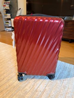 Tumi 19 Degree International Expandable Carry-On Red Luggage (Iridescent Red)
