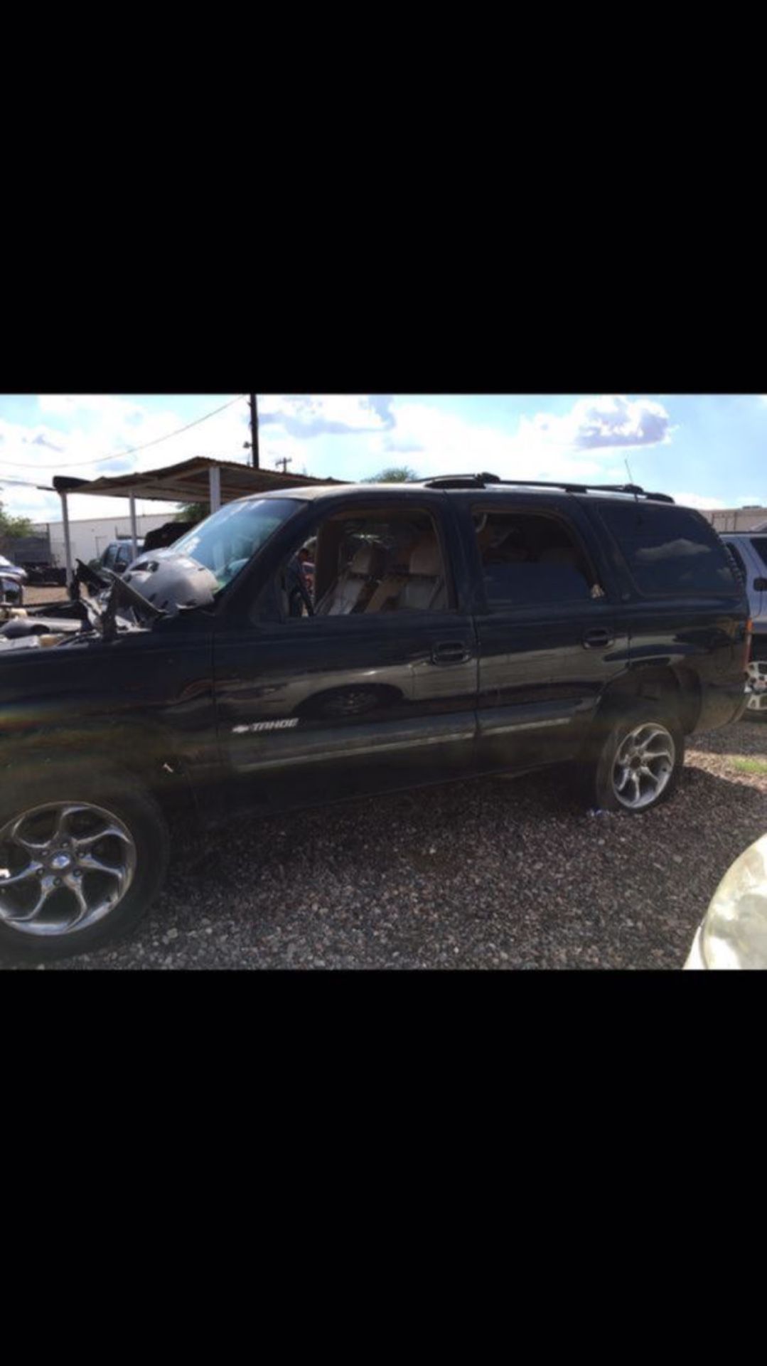 Parting out 2001 Chevy Tahoe