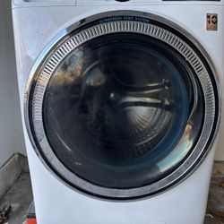 GE 5.0 Cu.ft. Front Load