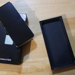 Samsung Galaxy Z FLIP 5