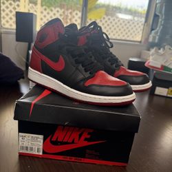 Air Jordan 1s  Retro High  OG Size 5.5y