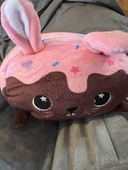 Rabbit stuffed animal Moosh Moosh Cake Pillow Plush Harry the Bunny New NWT