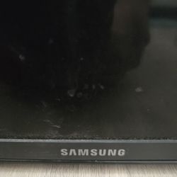 65" Smart TV (SAMSUNG)