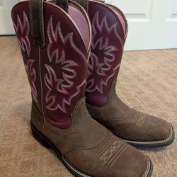 Size 8B - Ariat Women's Delilah Java/Purple (Maroon) Boots