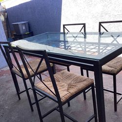Iron GLAS TOPTable with Chairs