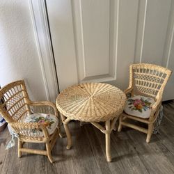 AMERICAN GIRL, Samantha’s Wicker Table, Chair Set w/ Cushions
