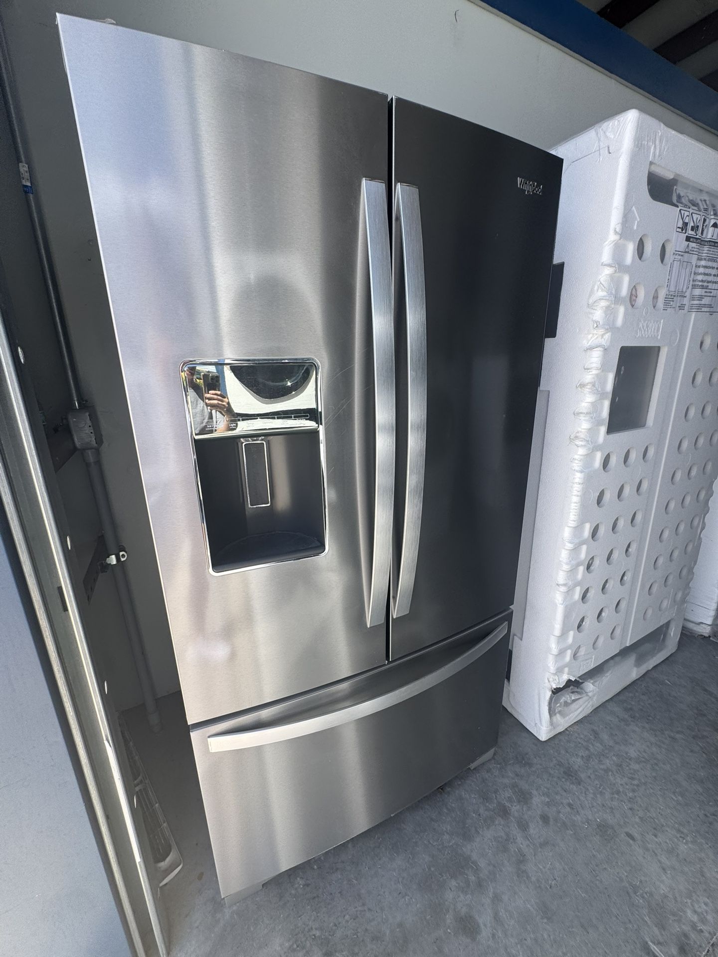 Refrigerator Open Box