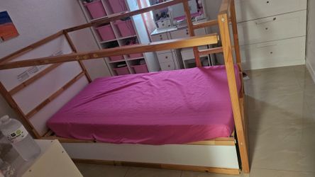 Wooden loft bed frame twin size