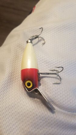 Vintage wooden fishing lures great condition