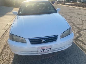 2000 Toyota Camry