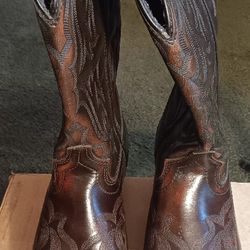 Laredo Men's Hawk Snip toe Brown Leather Pull-on Cowboy Boots Size 7.5 D
