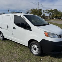 2015 Nissan Nv200