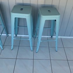 4 Metal Bar Stools 