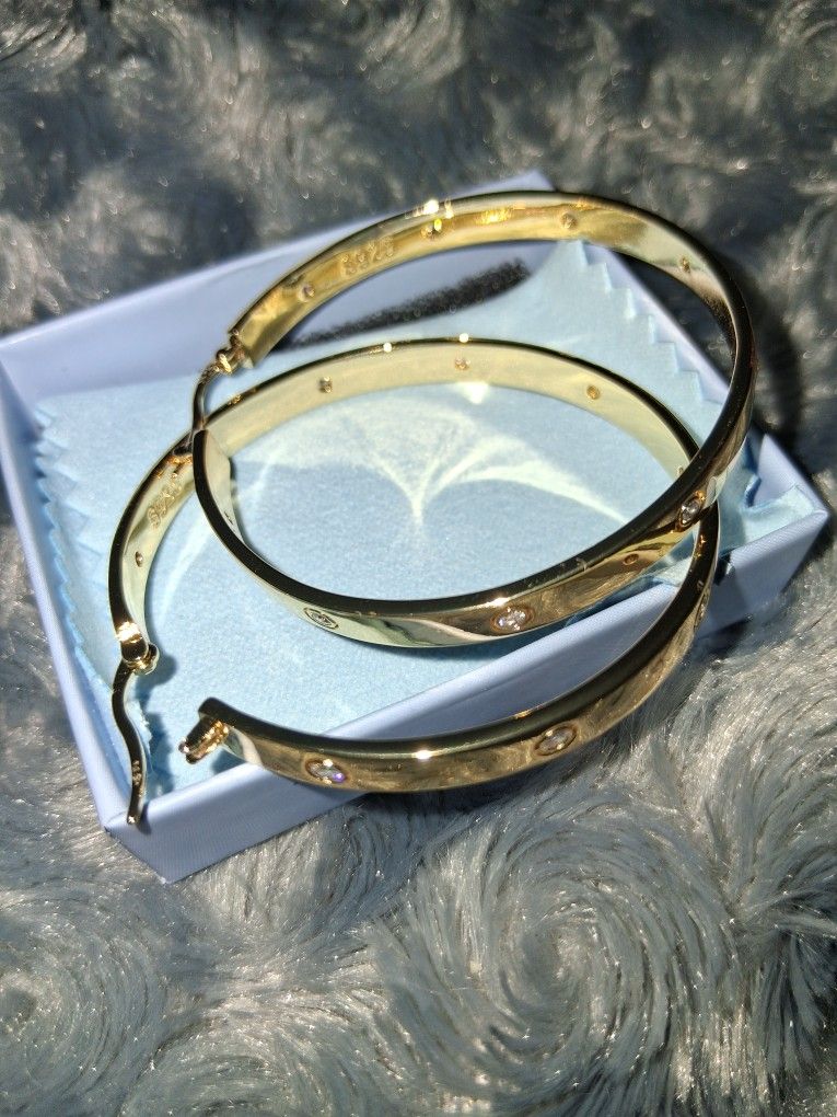 Sterling Silver Hoops Covered In 18kt Gold .925