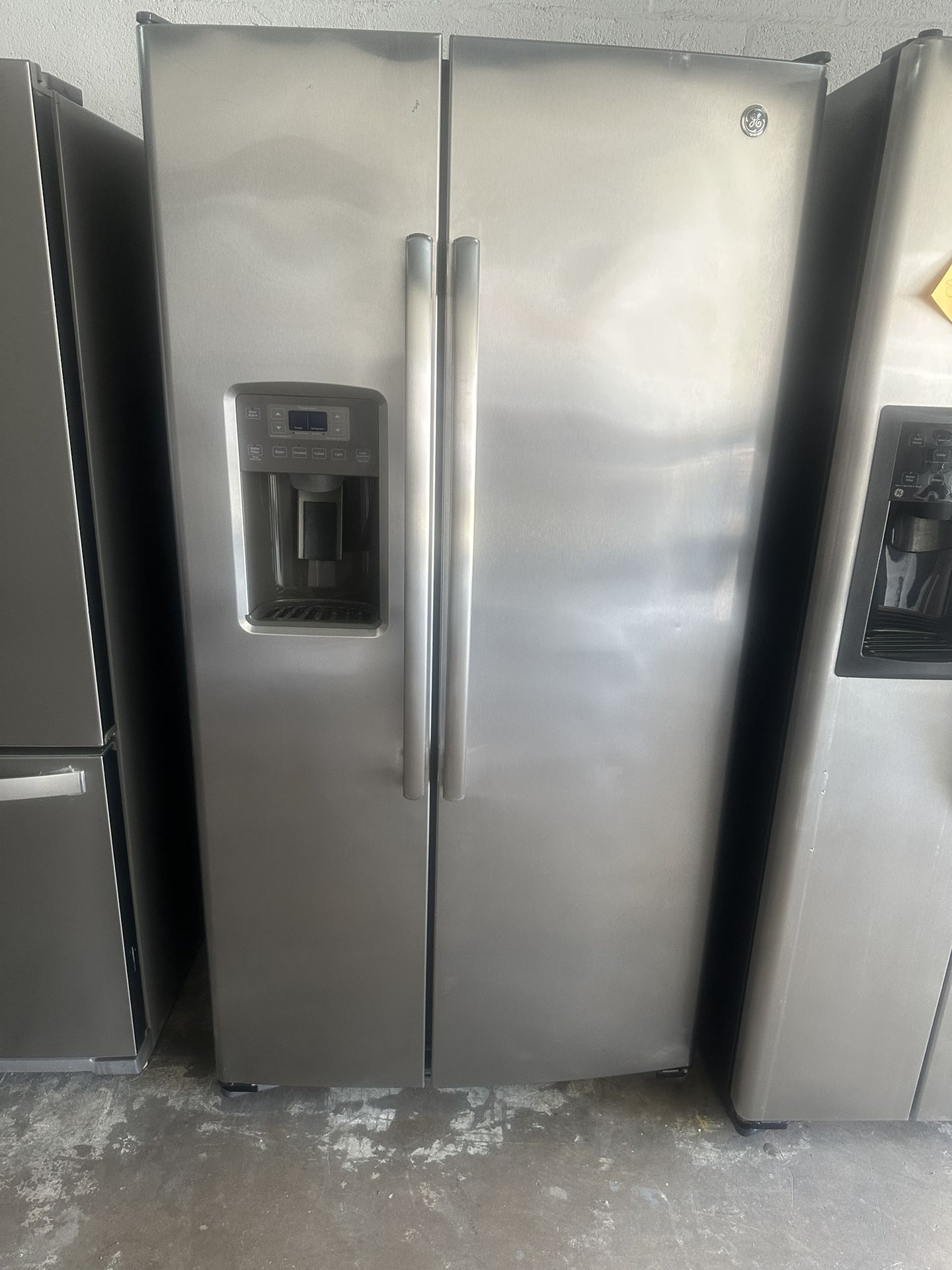 Side By side Refrigerator