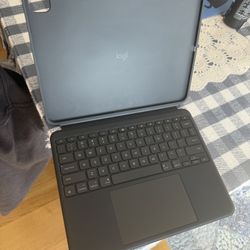 Keyboard Case iPad Pro M4 13 Inch