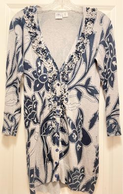 Monique Sweater Size Medium