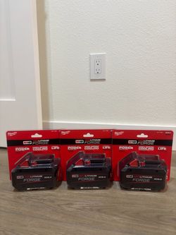 Milwaukee Battery Forge XC 8.0