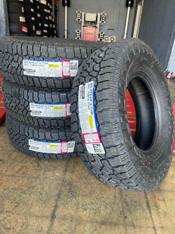 265/70/17 FALKEN wildpeak AT4w 4 new tires installed ✅🔥