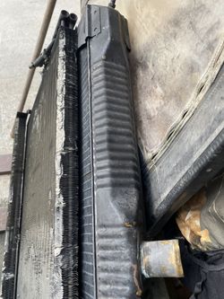 Hmmwv radiator