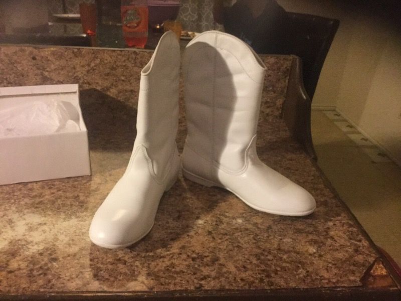 Prancer boots