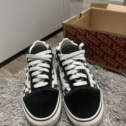 Black and white old school checkered vans 