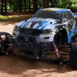 Brand New Unstoppable Extremely Powerful N Very Big 1:10 Scale Monster Truck!!!!!