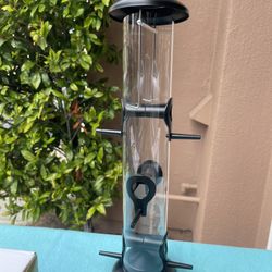 iBorn Bird Feeder (New)