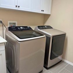 2025 Samsung Washer & Dryer 