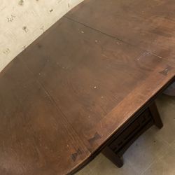 Dining Room Table  (NEED GONE This Week )