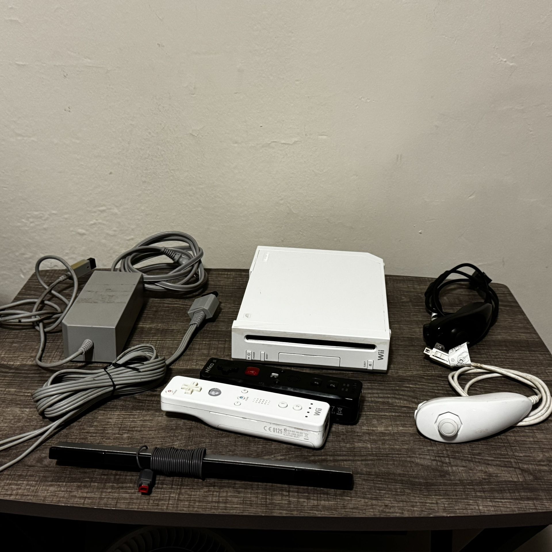 Nintendo Wii Game Console with accessories