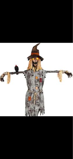 10.5-ft Animated Scarecrow Animatronic
