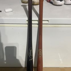 Pro Baseball Bats (2)