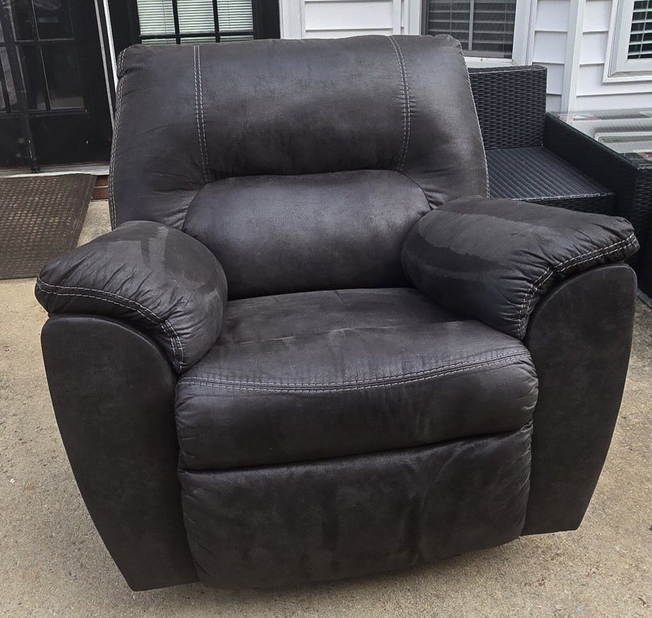 Recliner