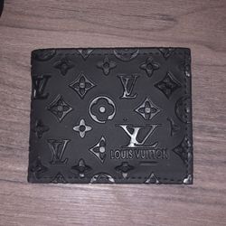 Brand New Louise Vuitton Wallet Card Holder Front Pocket Billetera Bolso  Men Women for Sale in Los Angeles, CA - OfferUp
