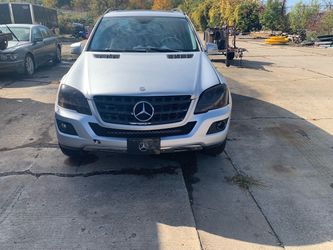 2011 Mercedes-Benz M