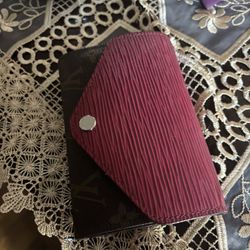 Real Louie Vutton Wallet Woman’s Never Used 