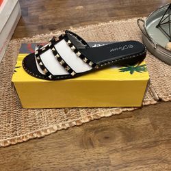 Womens Leather Studded Slides 