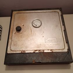 Vintage Sears Coleman Collapsible Camp Oven Stove