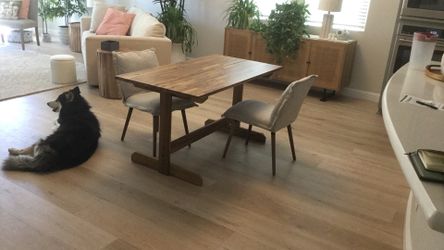 Dining / Nook table and 2 chairs