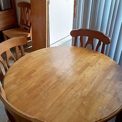 Kitchen Table W/4chairs