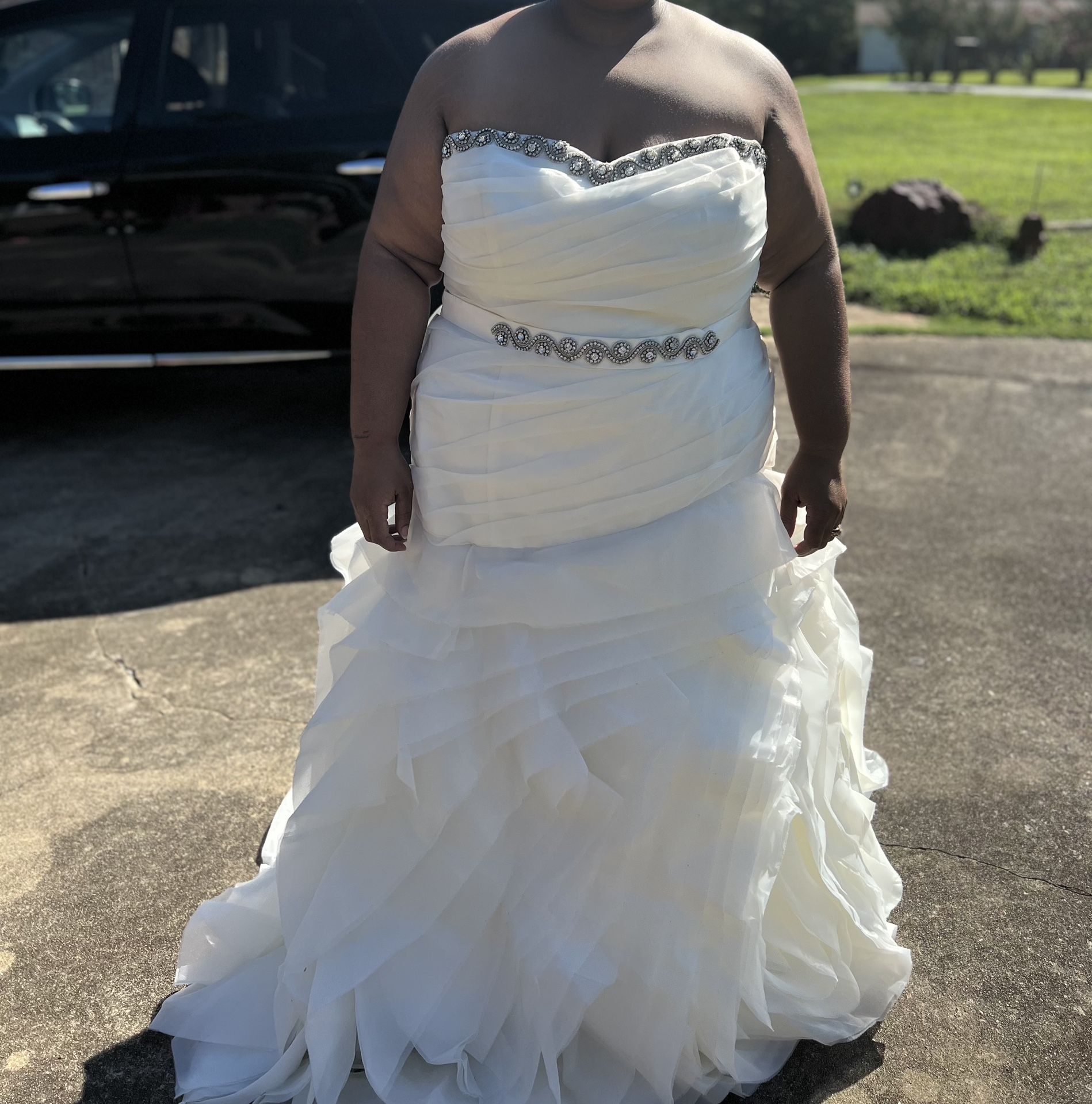 White By Vera Wang, Ivory Wedding Gown