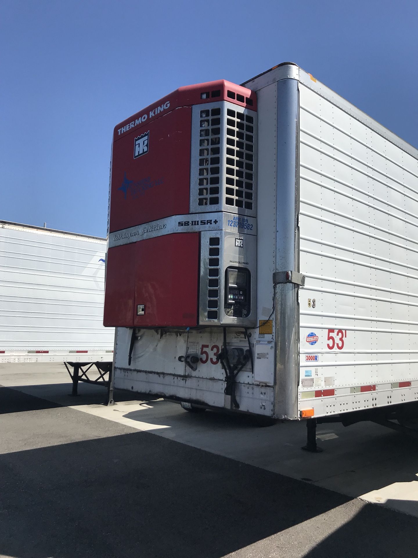 Utilty reefer 2005 thermo king 2012