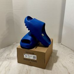 Adidas Yeezy Slide Azure Blue Size  11 Brand New In Box 