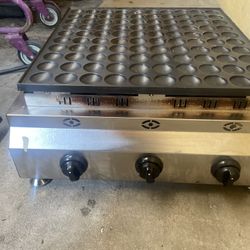 Mini Pancake Maker (LPG) 100pcs With Regulador & Holes 