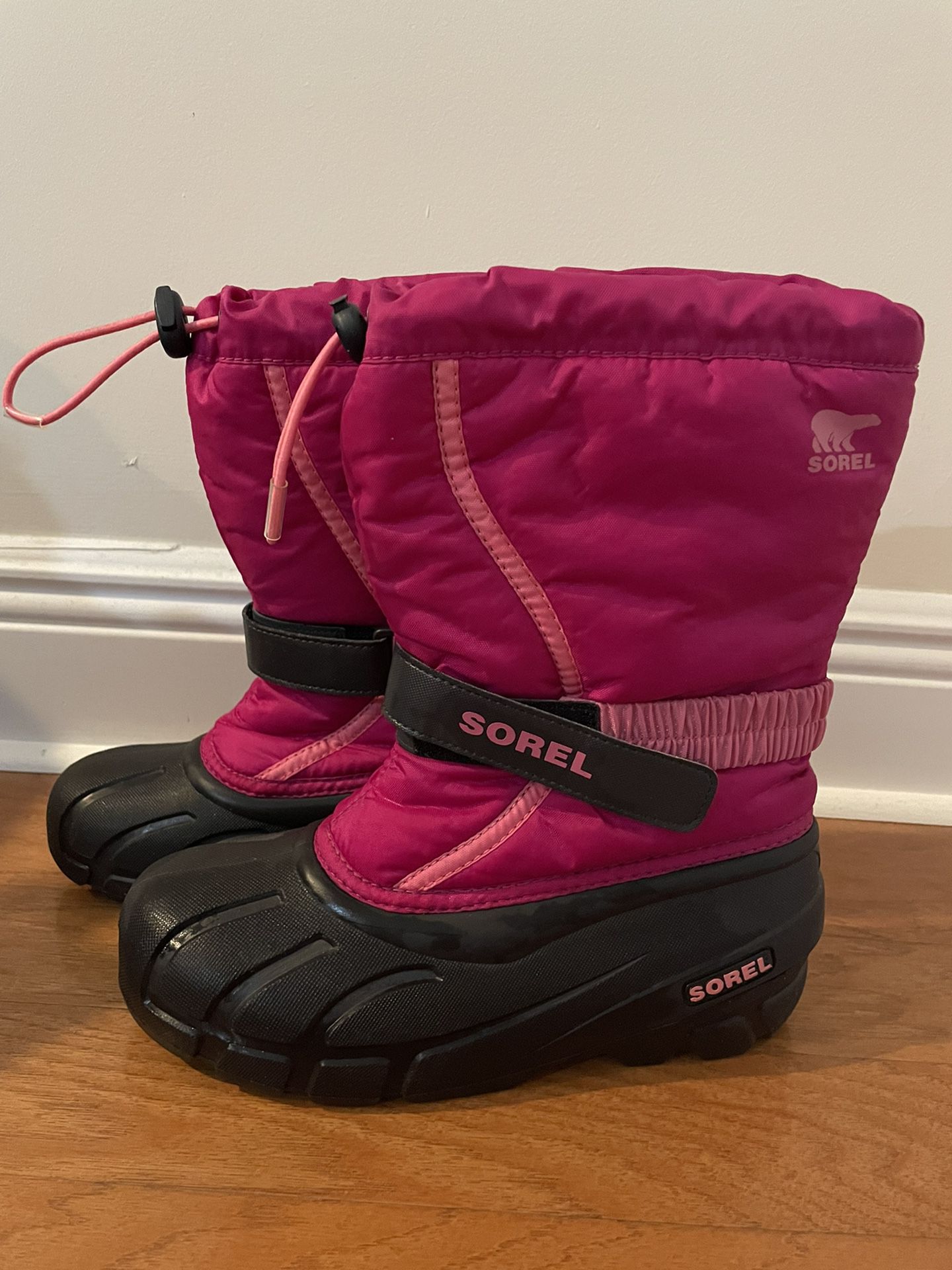 Sorel Pink Snow Boots - Size 5