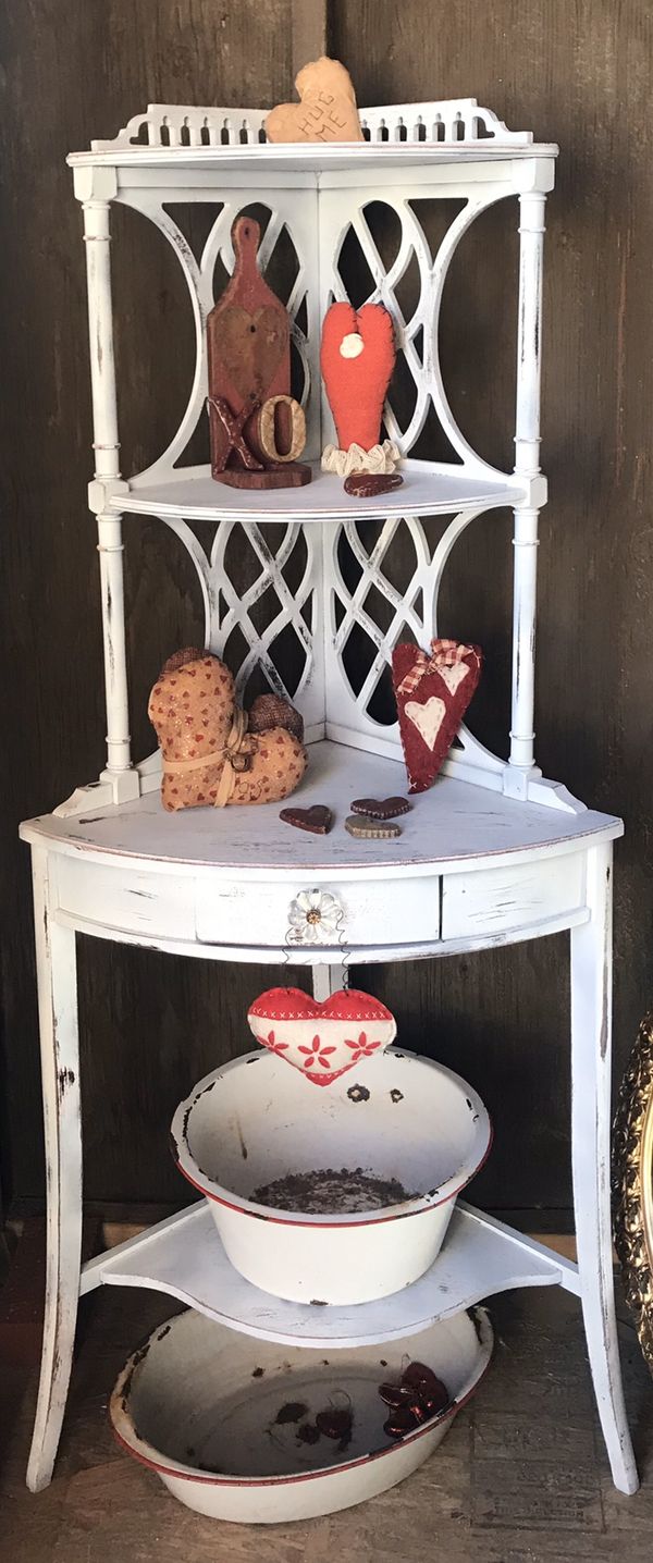 Antique Corner Shelf for Sale in Hesperia, CA - OfferUp