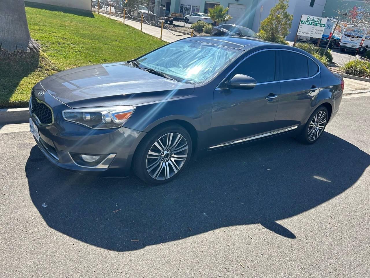 2014 Kia Cadenza