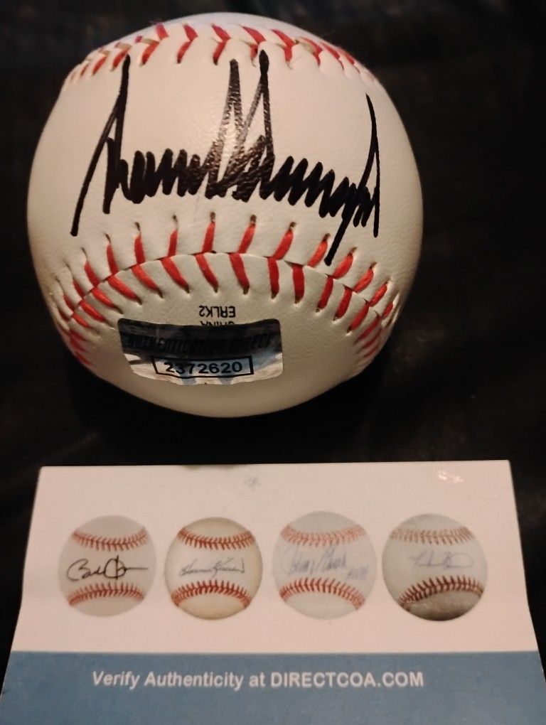 Donald J Trump Signed Autograph Baseball COA President Make America Great Again
