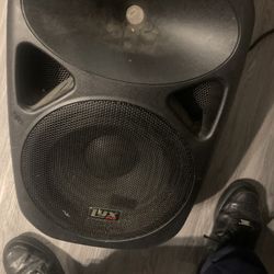 Lux bluetooth speaker